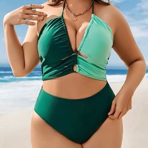 Green Color Block Swimsuit